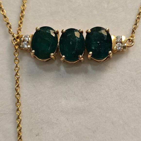 Emerald & Diamond 18 k Gold Lorique Necklace, Certificate of Authenticity - Picture 4 of 12